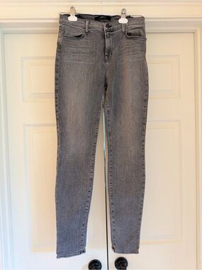 EUC J Brand Women's Maria Jeans Dove Grey 28